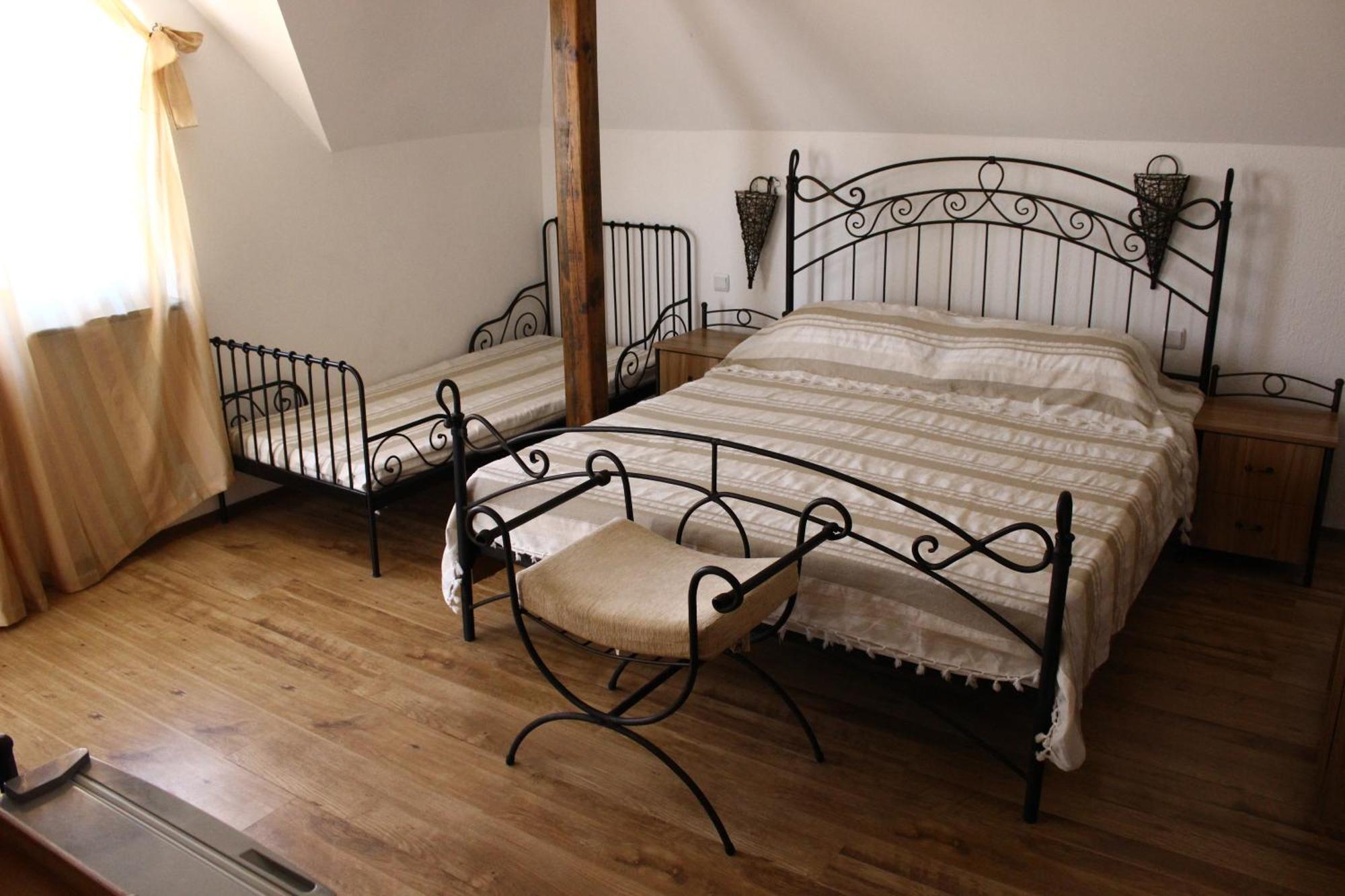 Family Hotel Bellehouse 체르노모레츠 객실 사진